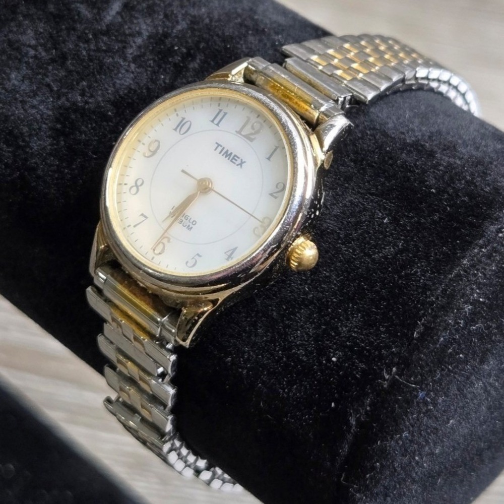Timex Indiglo Women's Quartz Watch Two Tone Silver Gold Stretch WR 30M Working 7